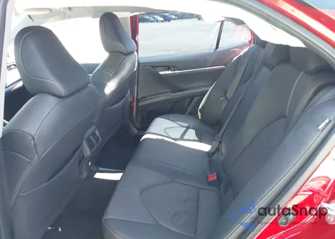 2023 Toyota Camry Xse V6 z USA, uszkodzony, nr VIN 4T1KZ1AK5PU075750